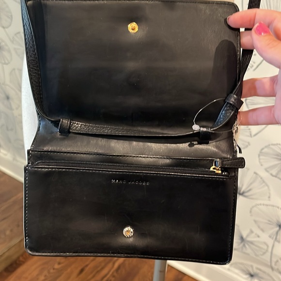 Marc Jacobs Black Pebbled Leather Crossbody Bag - Picture 3 of 3